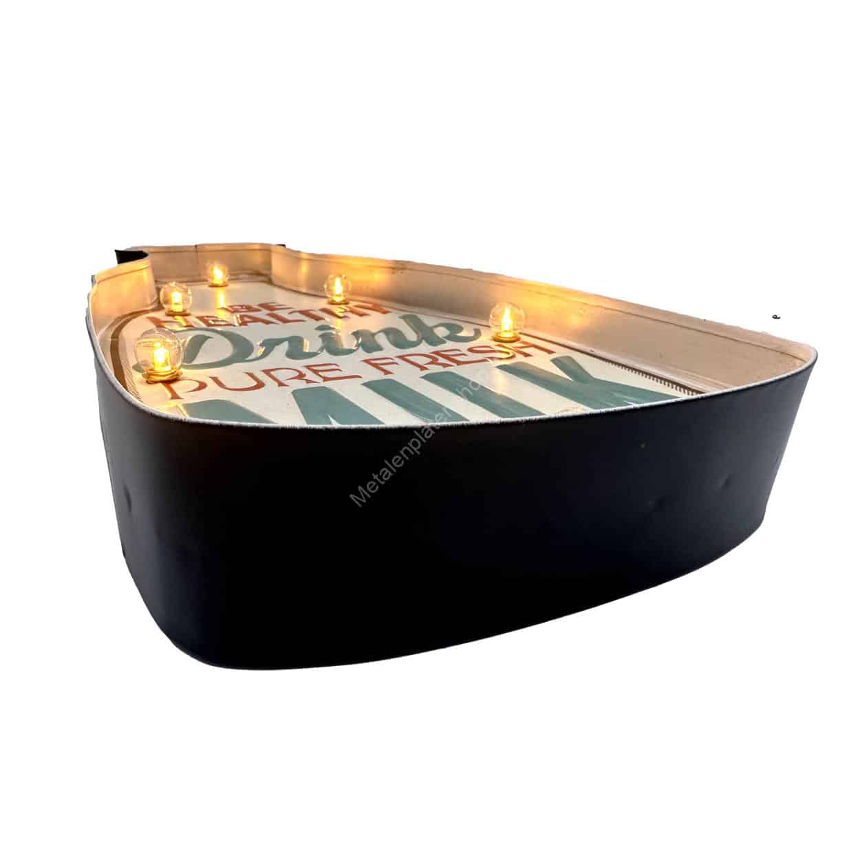 Metall-Lichtschild – Milchflasche – LED-Beleuchtung