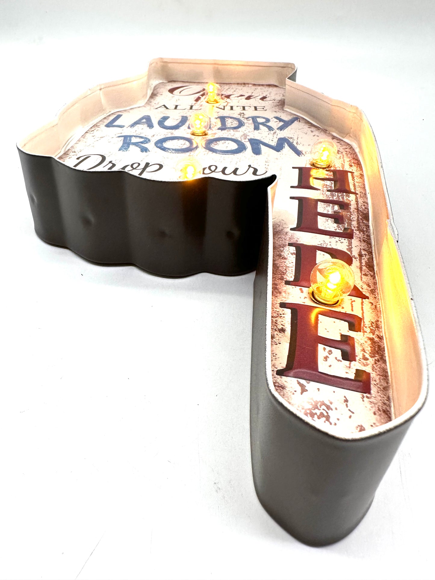 Metall-Lichtschild – Waschküche hier – LED-Beleuchtung