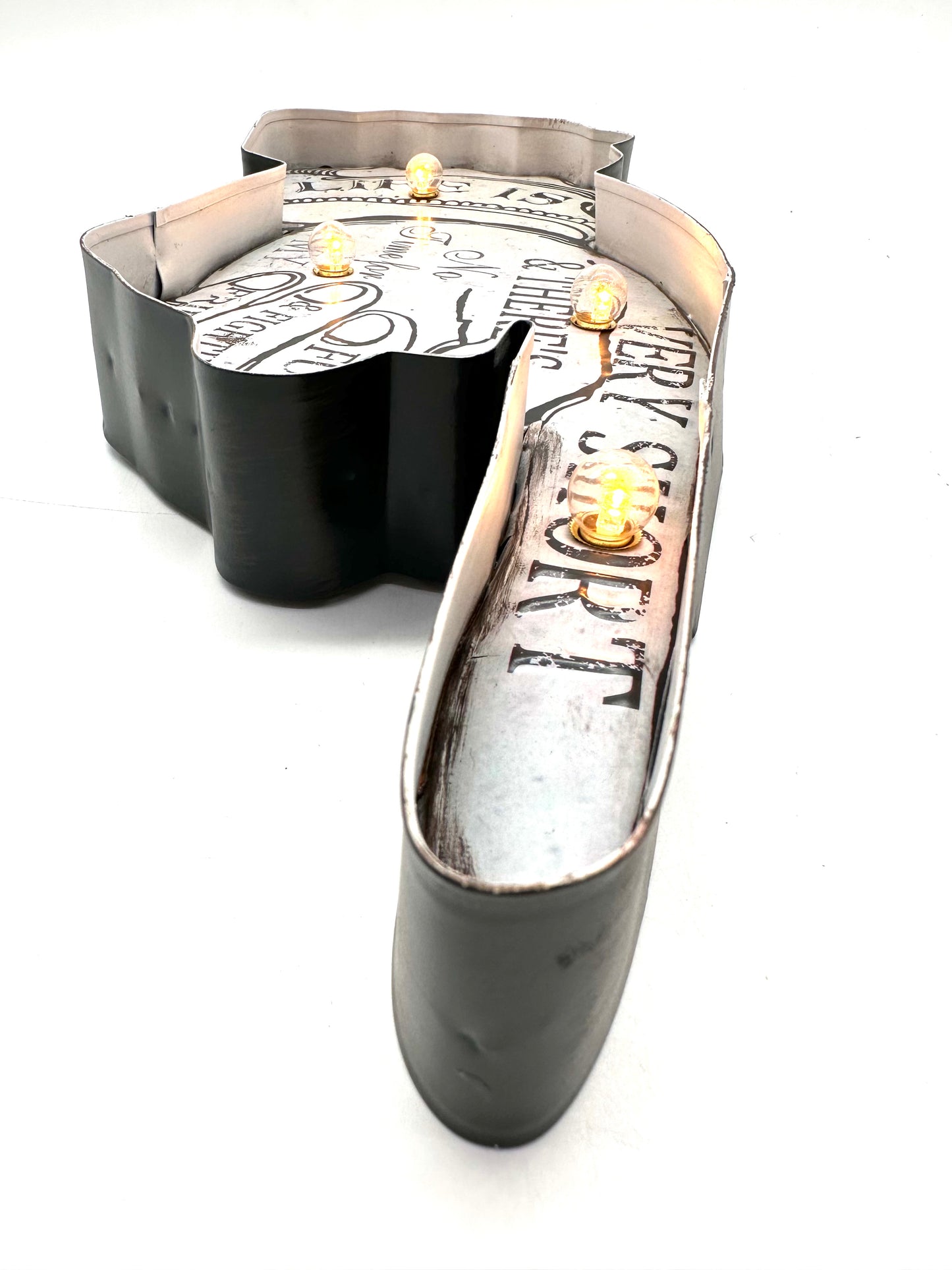 Metal Light Sign - Life is very Short - LED lighting 